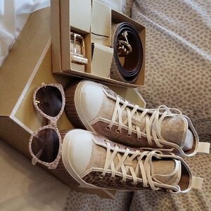 Stylish Women's High-Top Sneakers